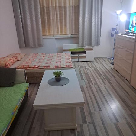 Apartment Capital Town Vk 14 Новий Сад Екстер'єр фото